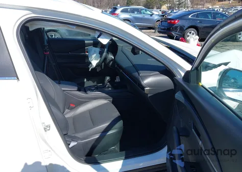 2022 Mazda Cx-30 Select z USA, uszkodzony, nr VIN 3MVDMBBL9NM458213